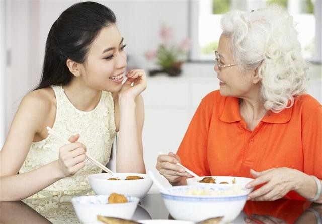 北京协和研究发现：过午不食可改善血糖，以后可以不用吃晚饭了？