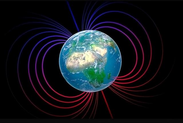 欧洲科学家发现，全球磁场强度已下降9%，地球或会走上火星老路？